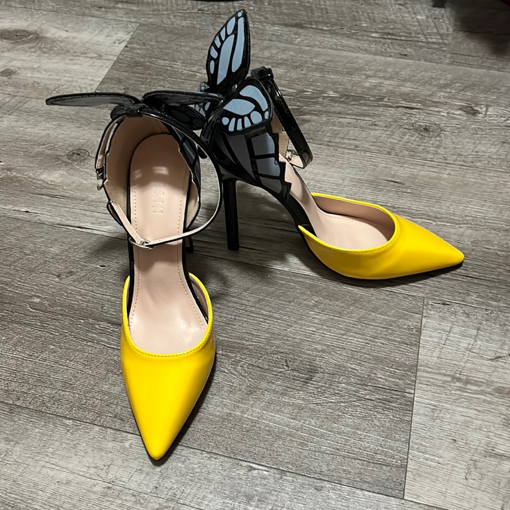 Butterfly heels